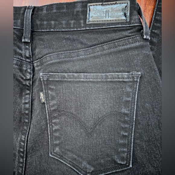 3 Pairs of High-Rise Skinny Jeans (2 Levi's, 1 Zara), Size 27 - Picture 4 of 14